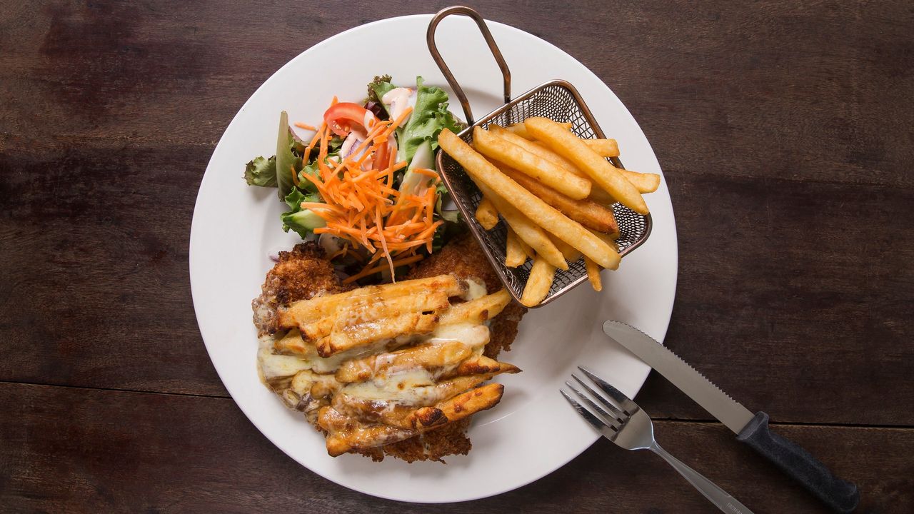 Canada - Poutine Parmigiana