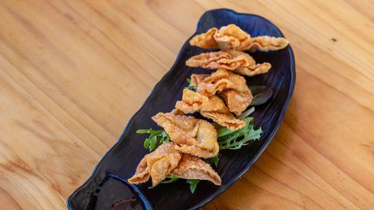 Crispy Fried Wonton (Six Pieces)