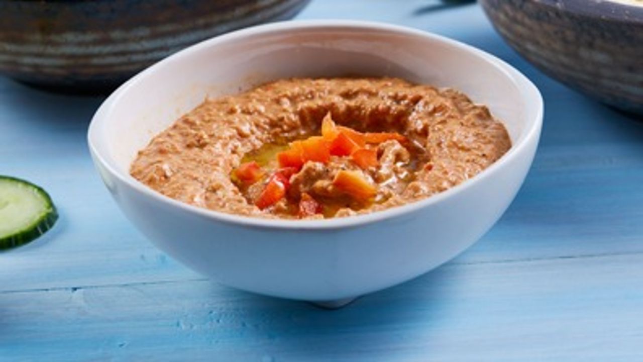 Regular Capsicum & Walnut