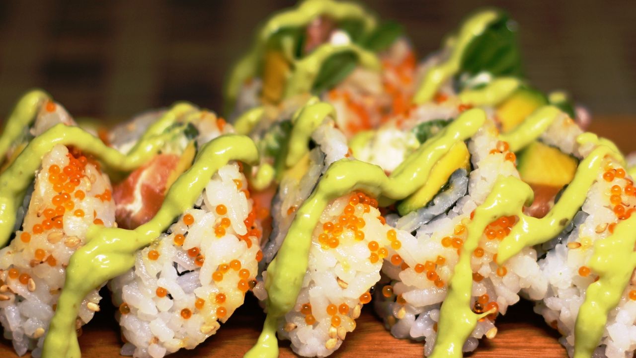 5. Philadelphia Roll (8pc)