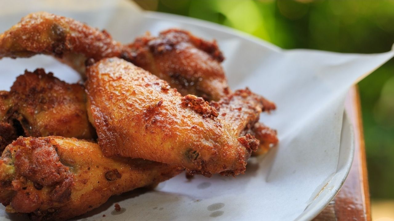E4 Deep Fried Wings
