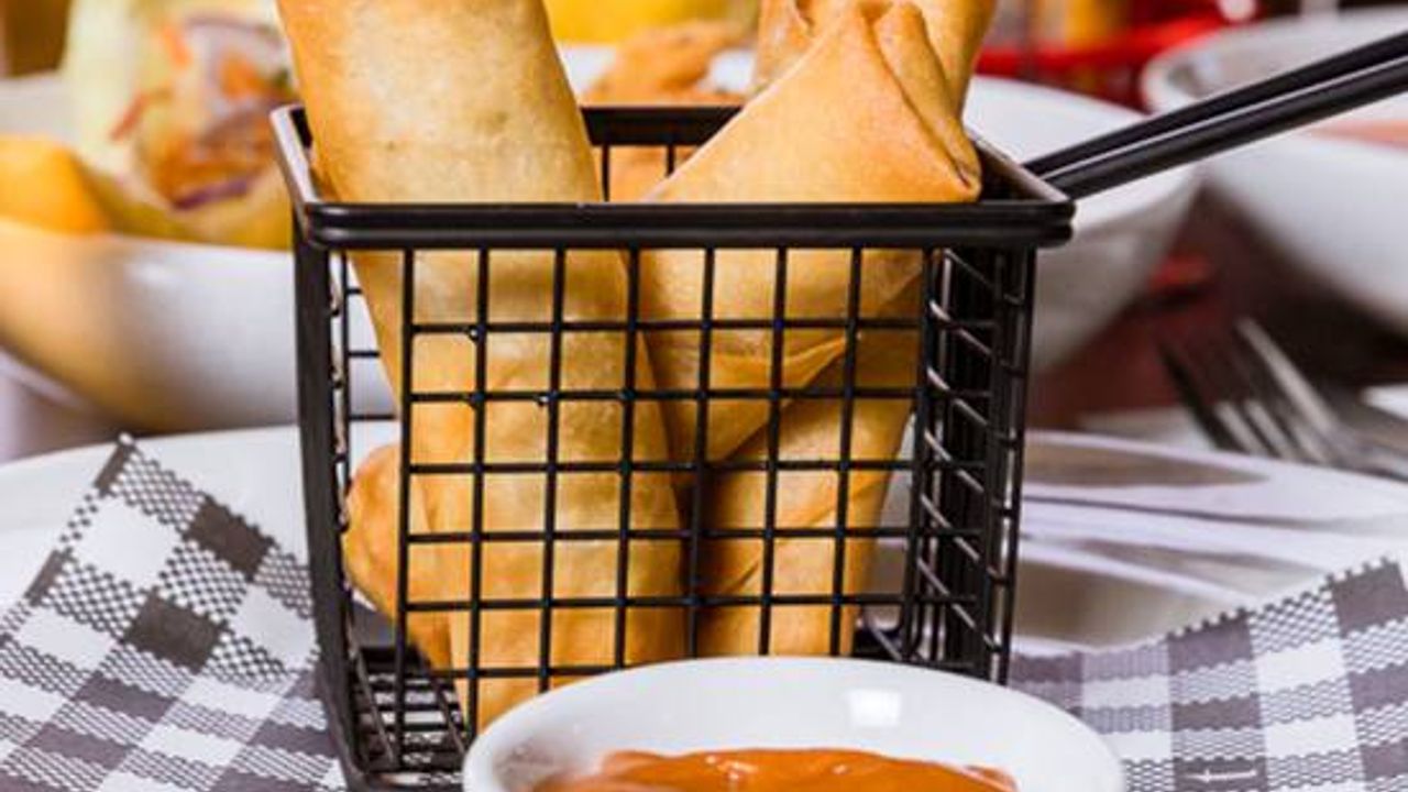 Cheeseburger Spring Rolls