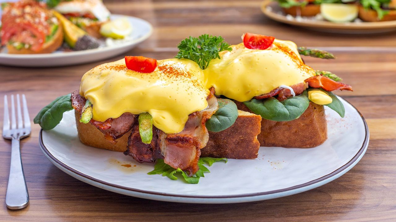 Eggs Benedict