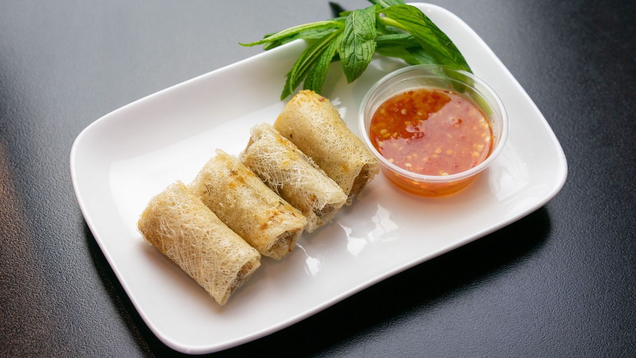 2. Spring Rolls (4)