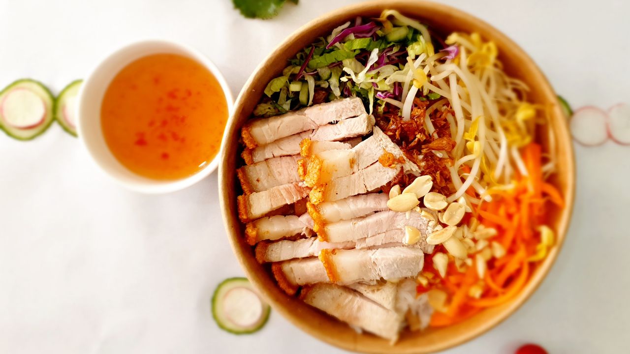 VNS - Roasted Crackling Pork