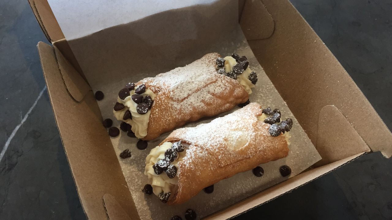 Ricotta Cannoli (GF)