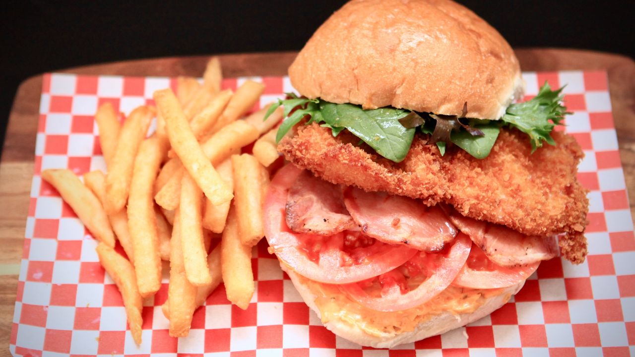 Chicken & Bacon Burger