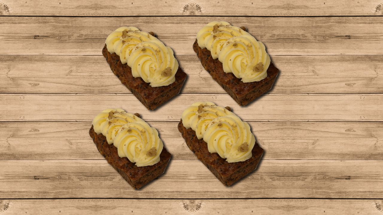 Mini Carrot Cakes (4 Pieces)