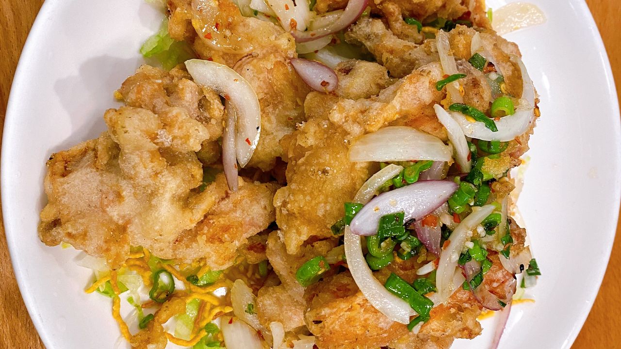 23. Salt & Pepper Chicken Ribs