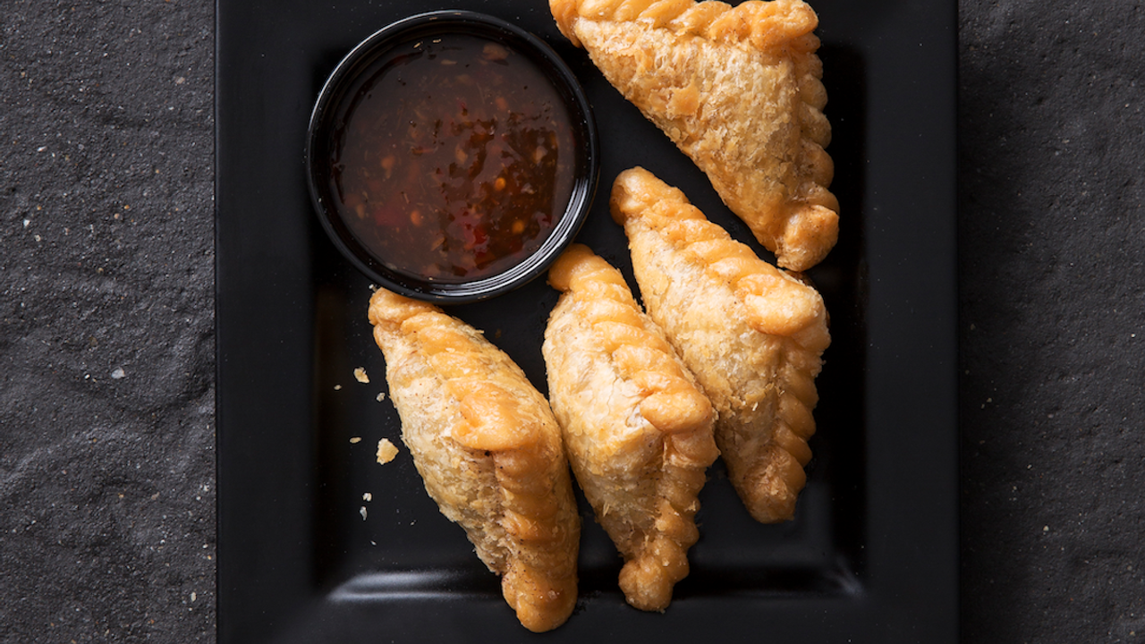Curry Puffs (4 Pieces)