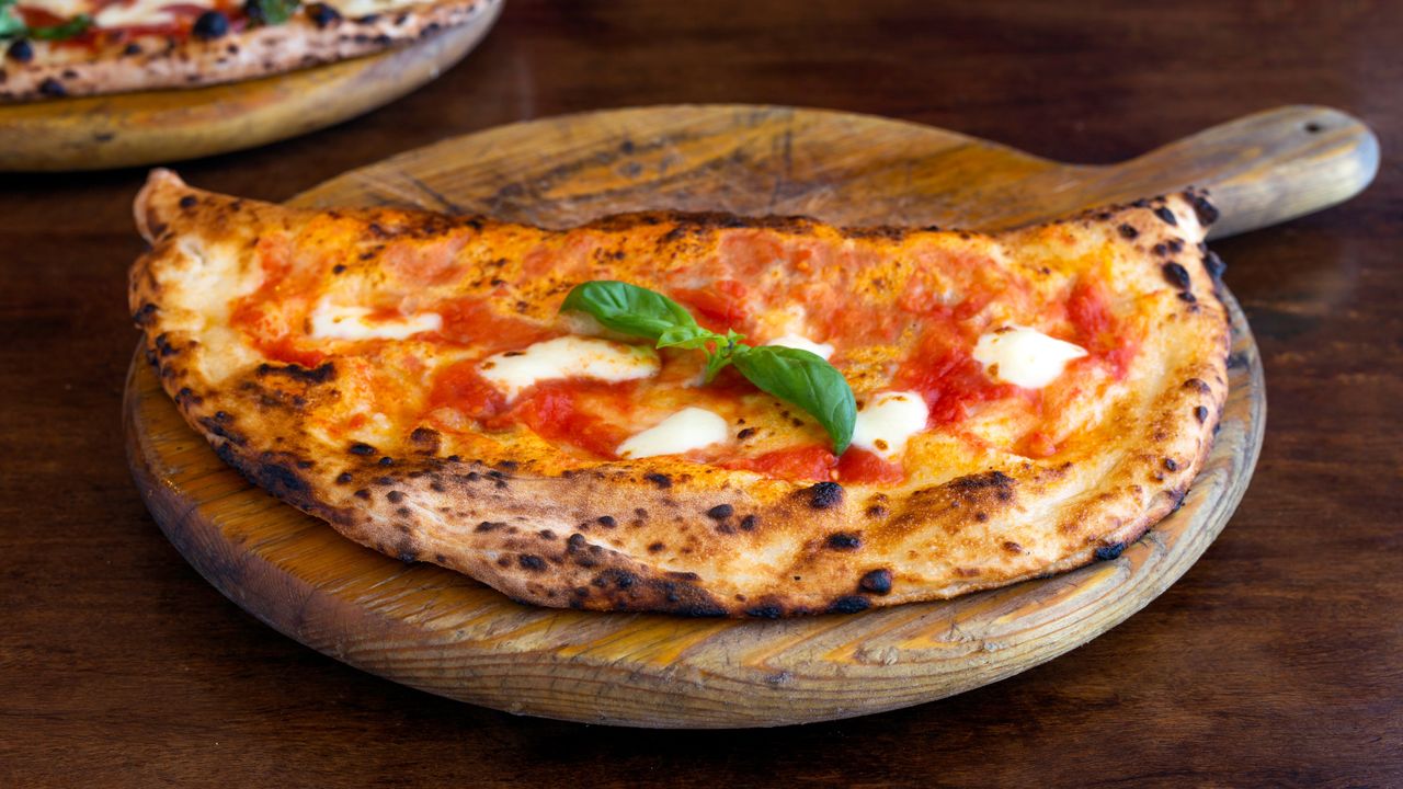 Calzone Classico