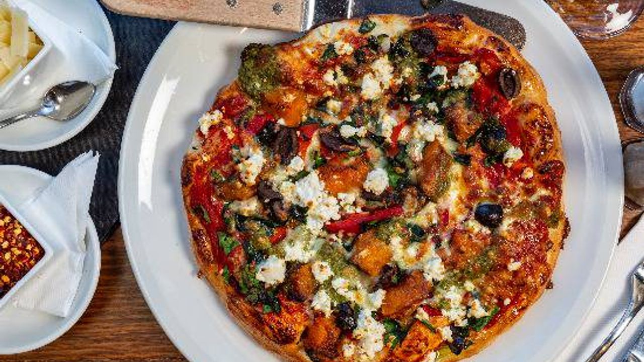 Amici Pizza