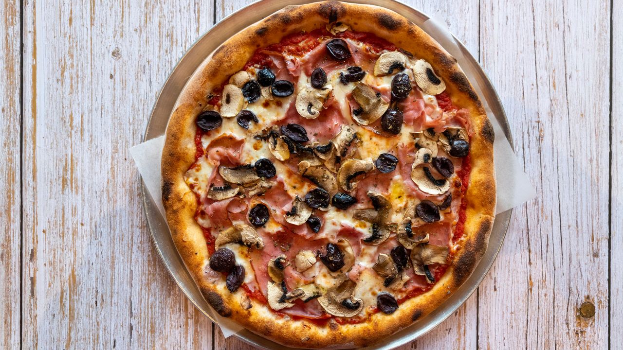 Large Capricciosa