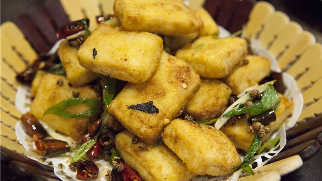 061. Fried Tofu with Chilli