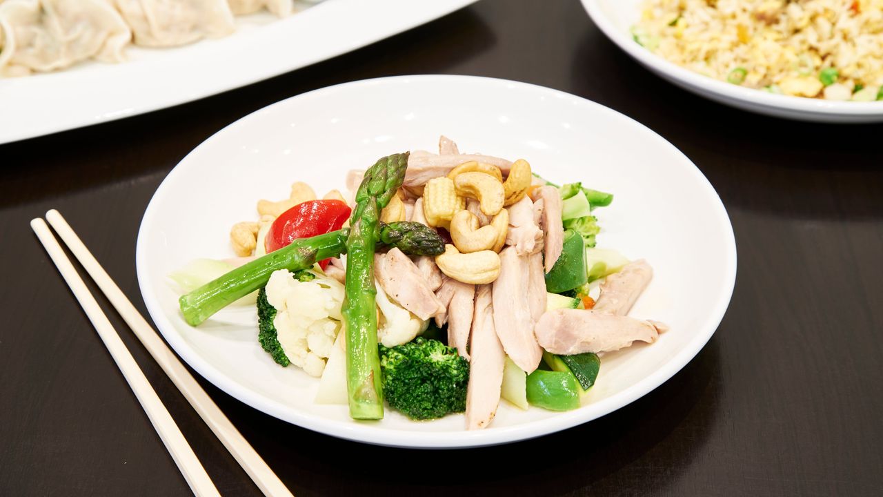 Chicken, Vegetables with Cashews