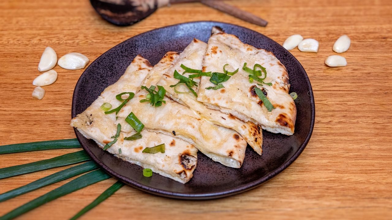 Cheese Naan