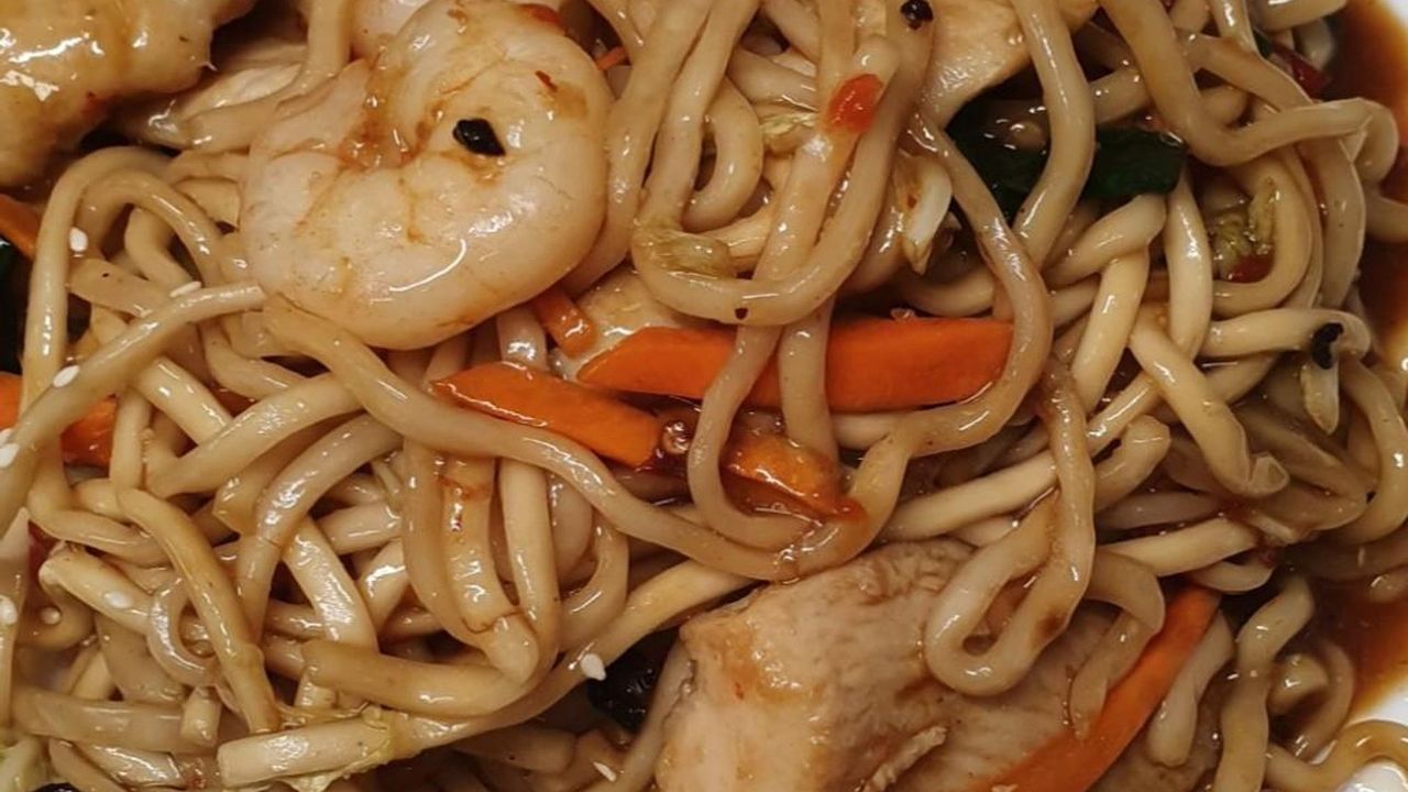 Shanghai Fried Noodles