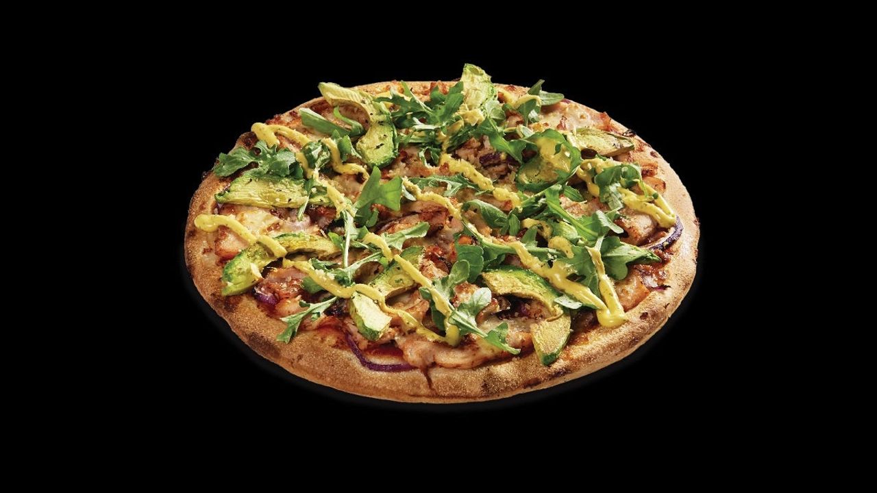 Chicken and Avocado Pizza