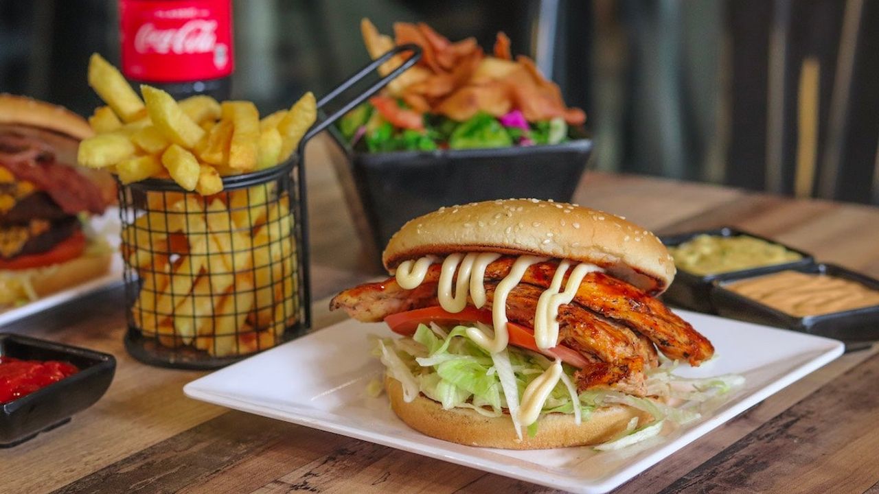 Flame House Portugese Chicken Burger