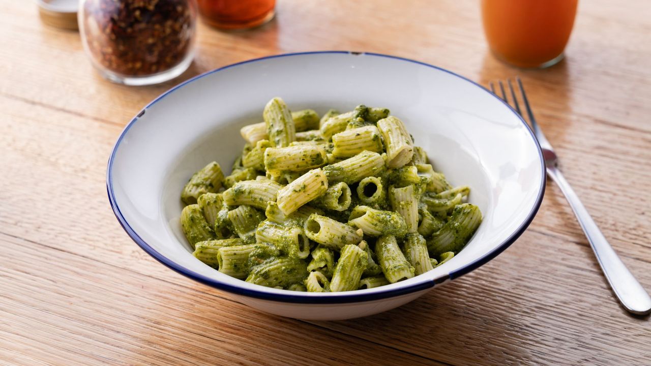 BASIL PESTO di GENOVESE [N]