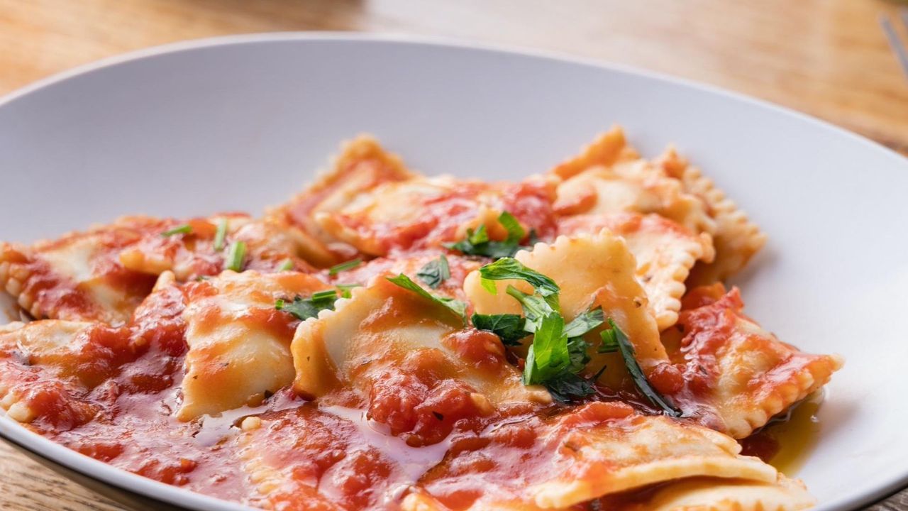 KIDS BEEF RAVIOLI NAPOLI