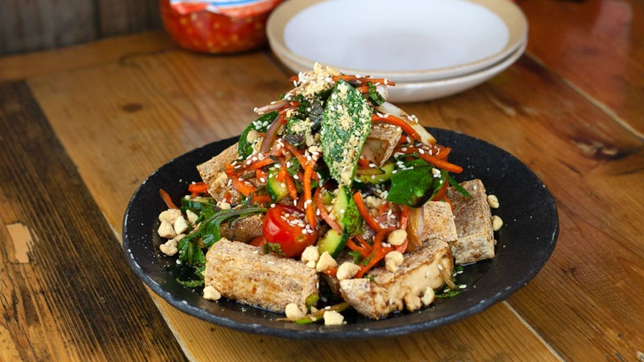Crispy Tofu Salad (GFO) (VE) (N)