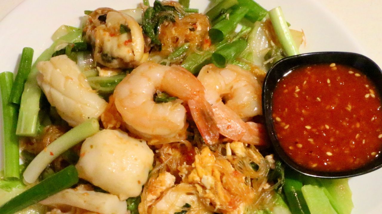 41. Fried Spicy Sukiyaki Seafood