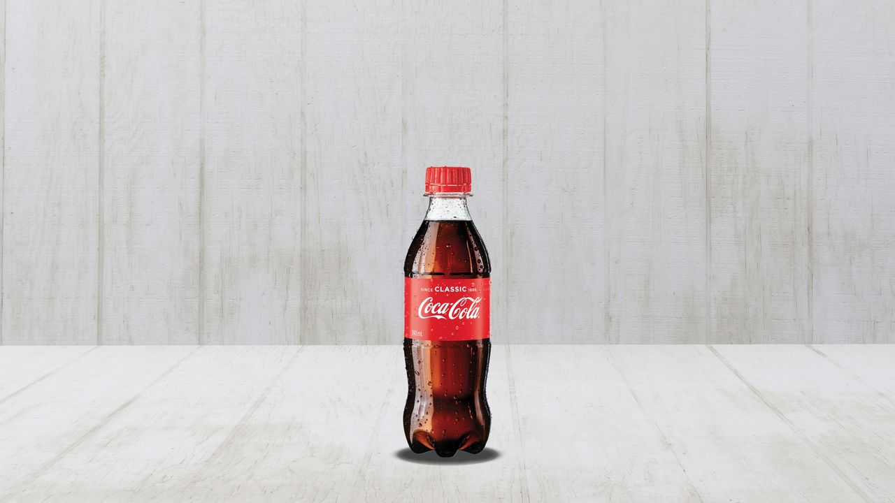 Coca-Cola Classic 390ml Bottle