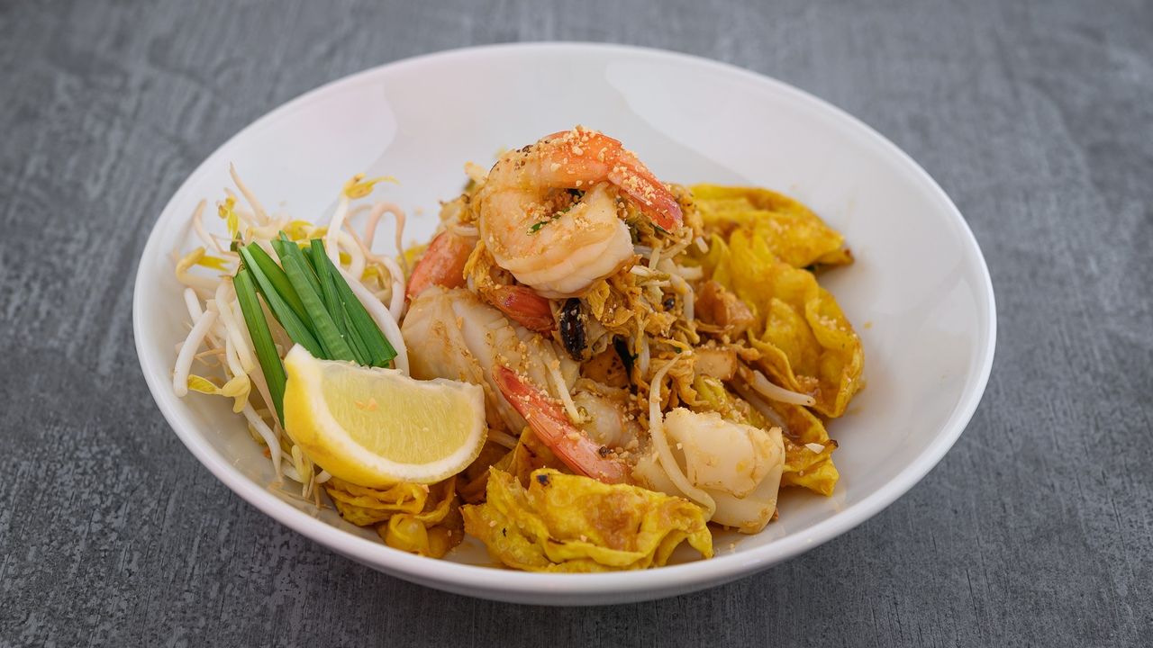 Deep Fried Wonton Padthai
