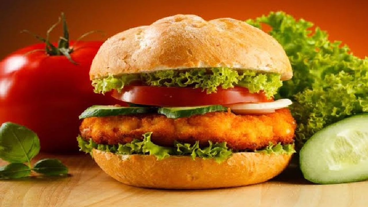 Spicy Chicken Schnitzel Burger