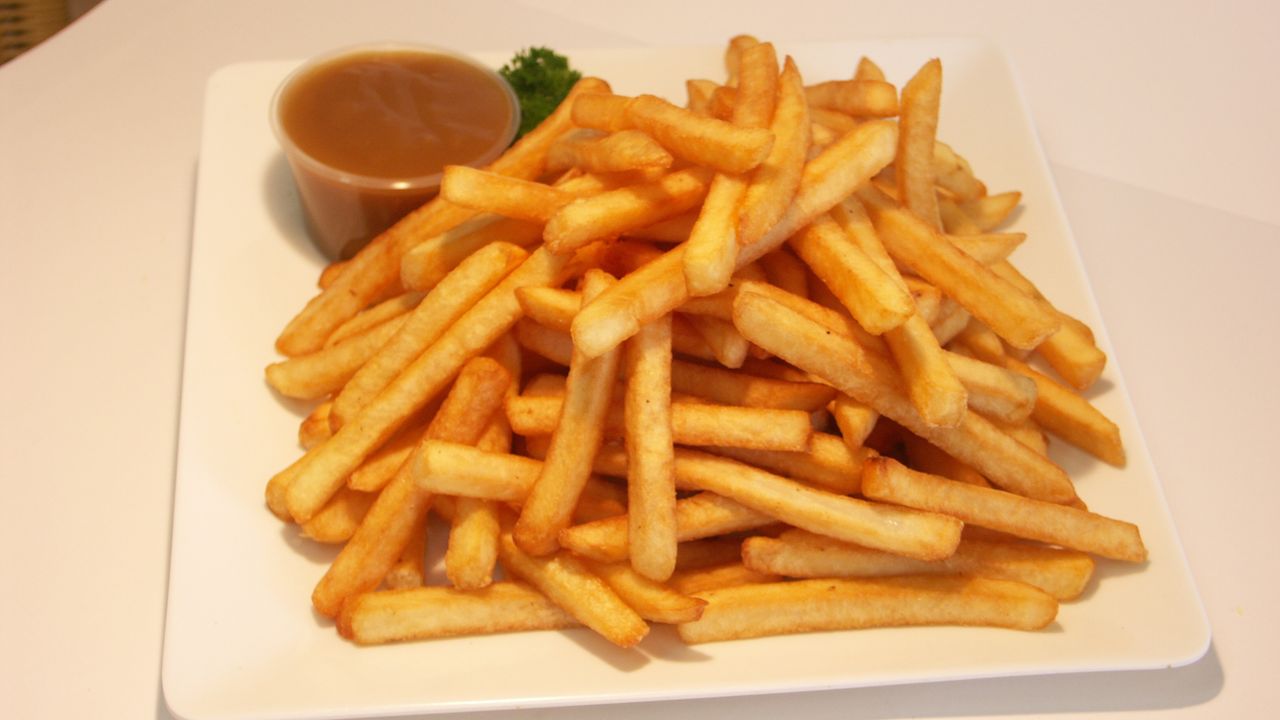 Uncle Sam's Seasoned Chips with Gravy