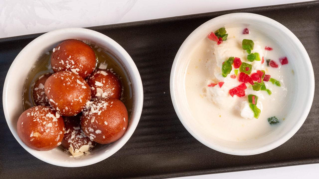 Gulab Jamun (2 Pcs.)
