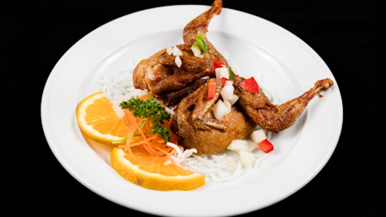 Salt	and Pepper Quail (Each)