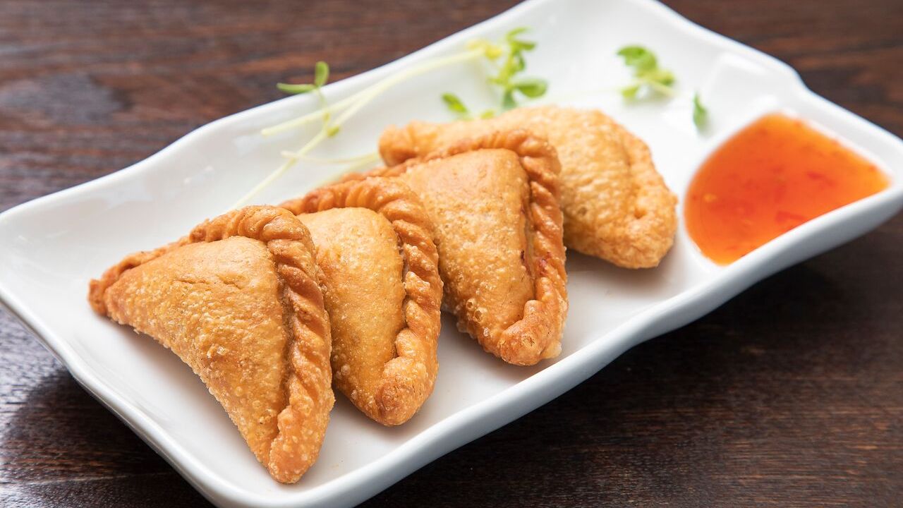 Curry Puffs (4)