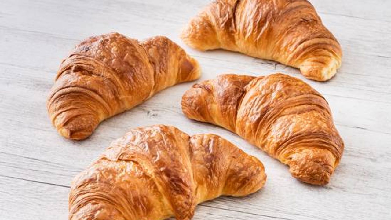 Croissants (4 Pack)