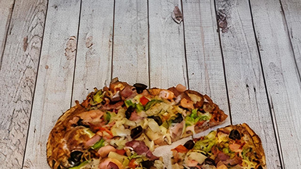 Full House Gourmet Pizza (Family)