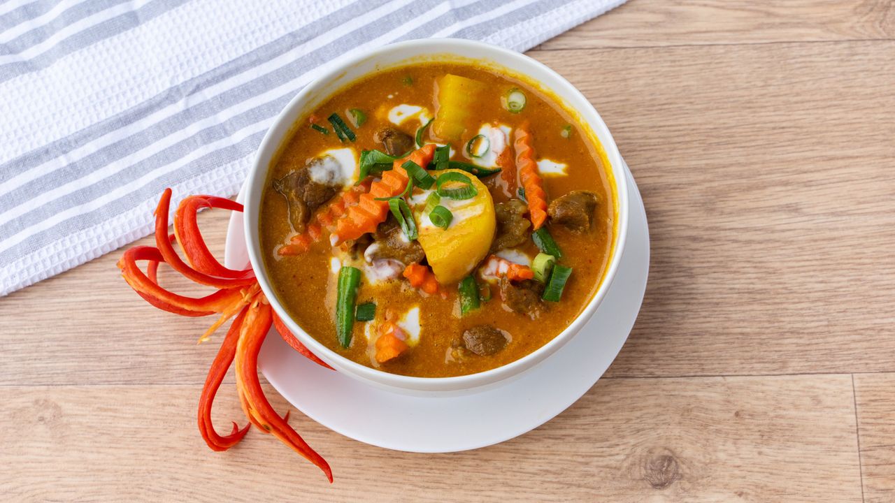 Slow Cooked Lamb Curry (gf)