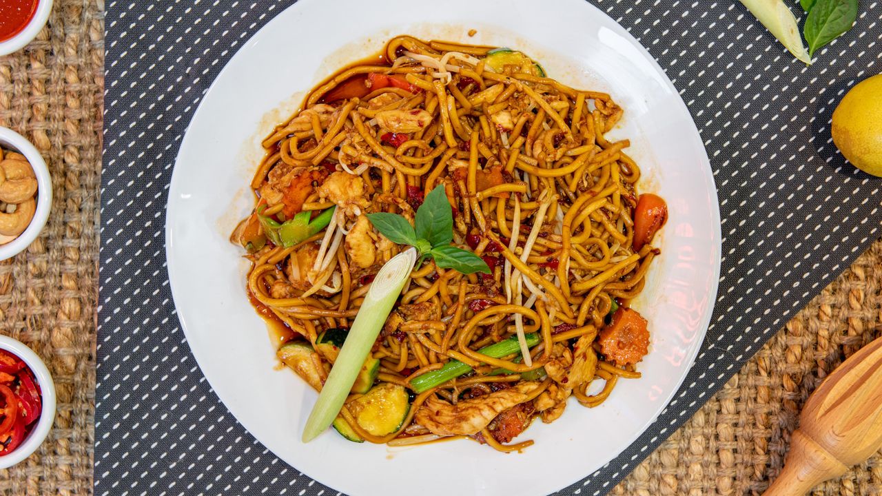 Tom Yum Noodle