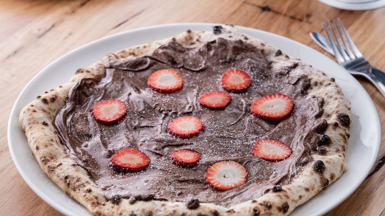 Nutella Pizza