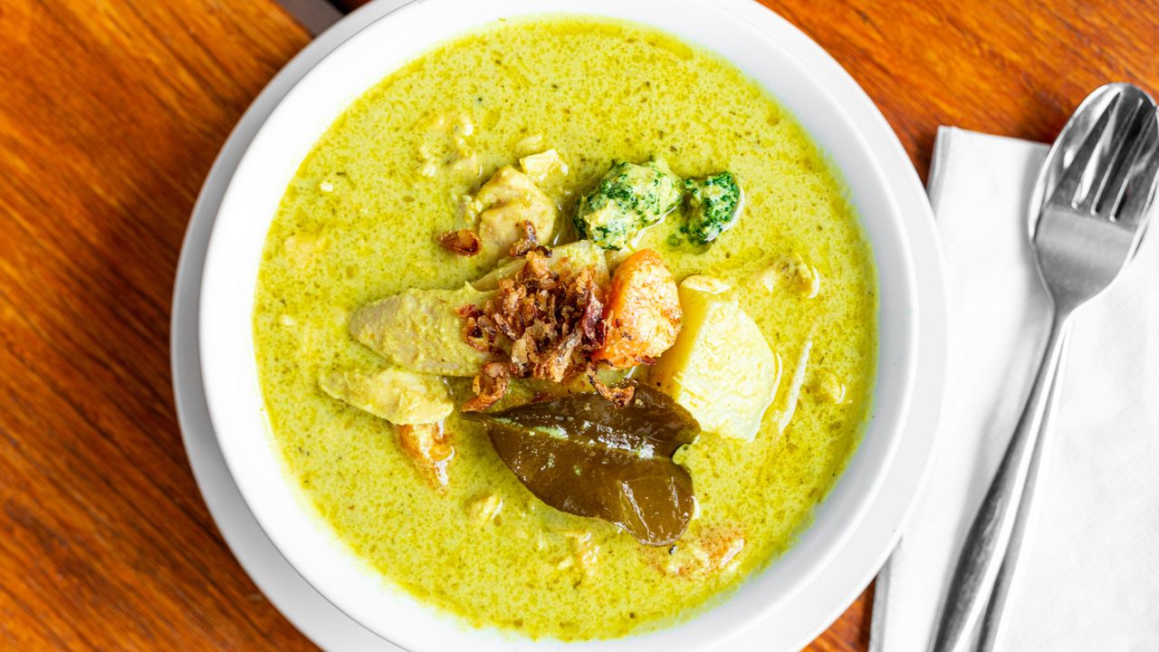 Hans Green Curry Chicken