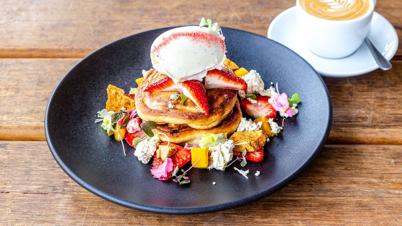 Orange Blossom Hotcakes (V)