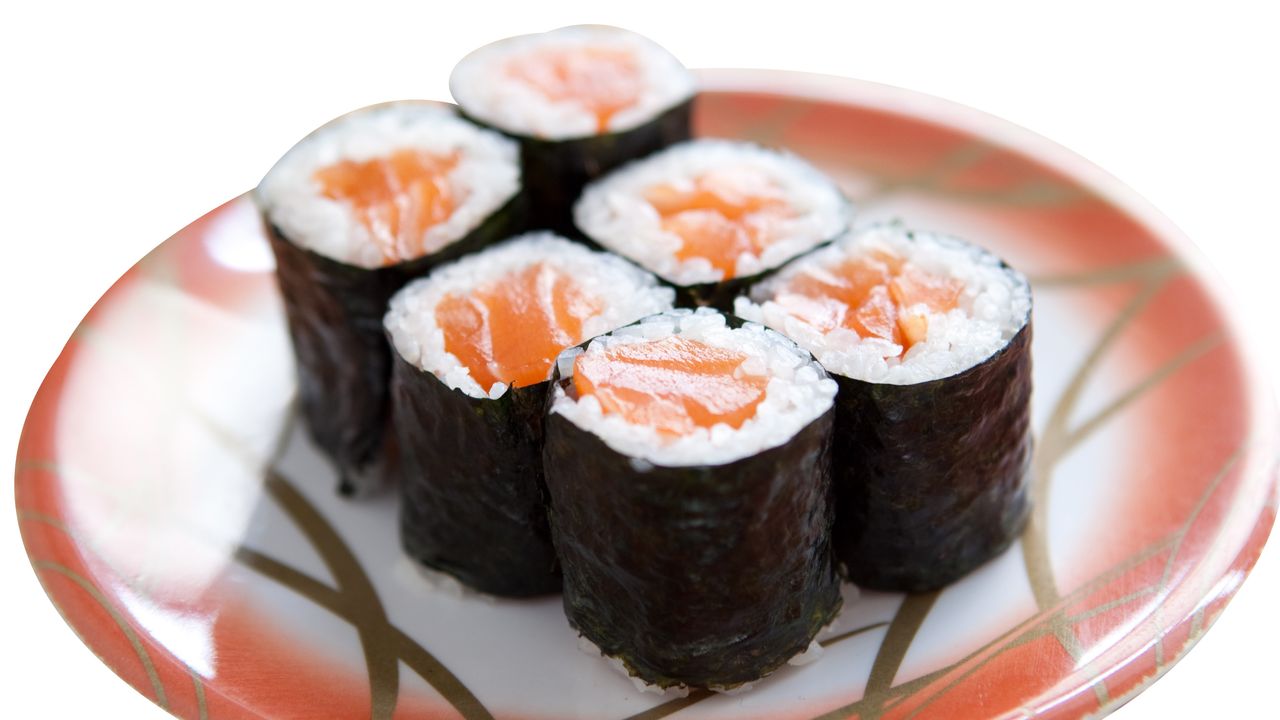 Salmon Hosomaki