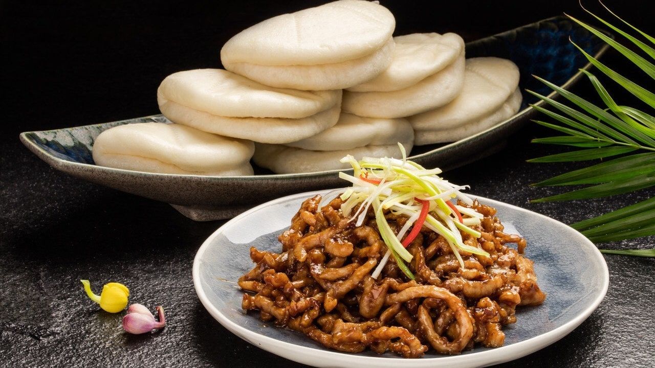 Peking Style Shredded Duck with Steamed Homemade Buns