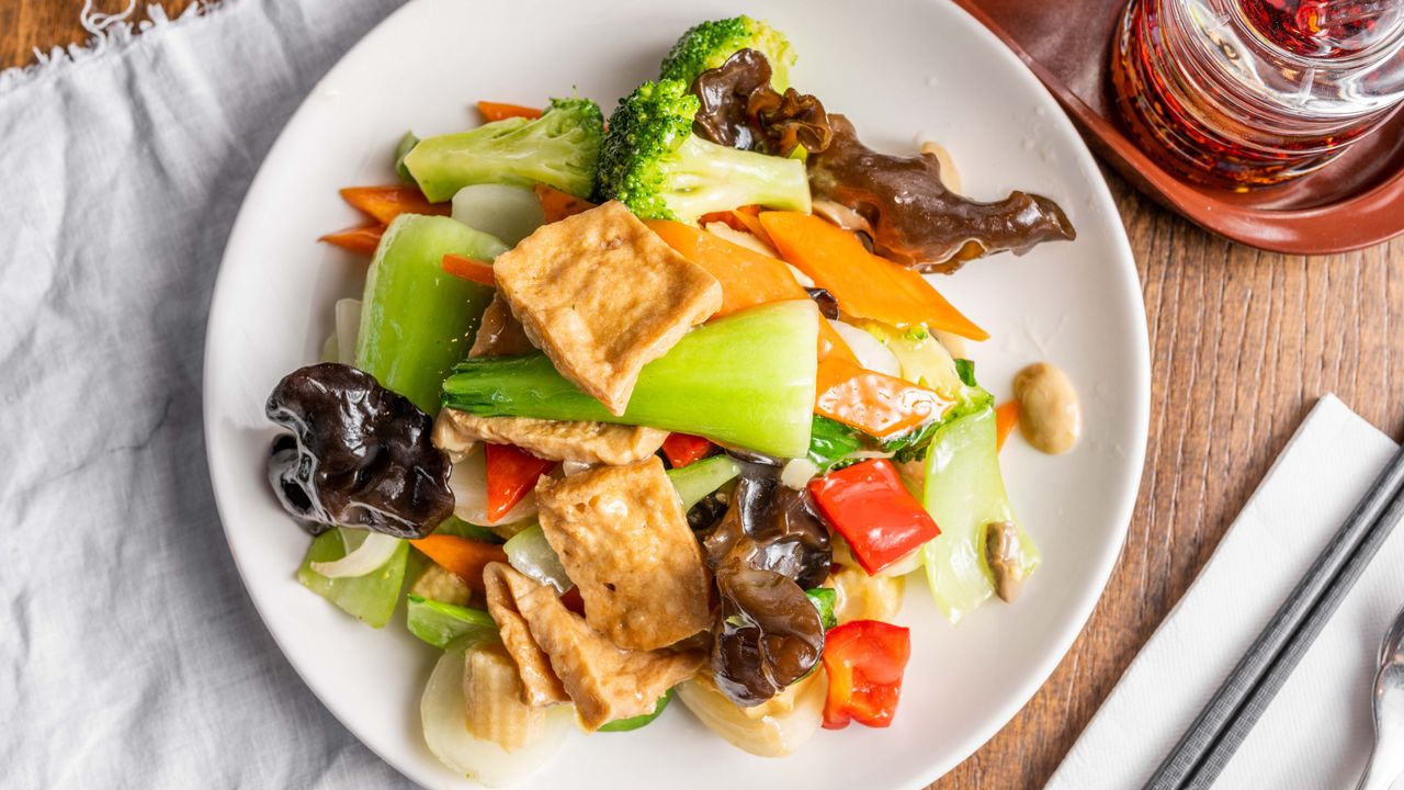 Stir Fried Seasonal Vegetable & Tofu