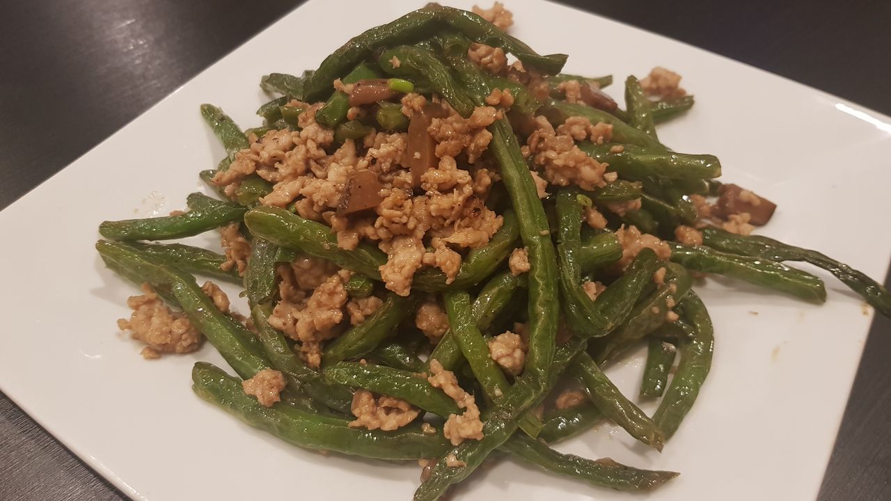 Stir Fried Fresh Beans with Minced Pork
