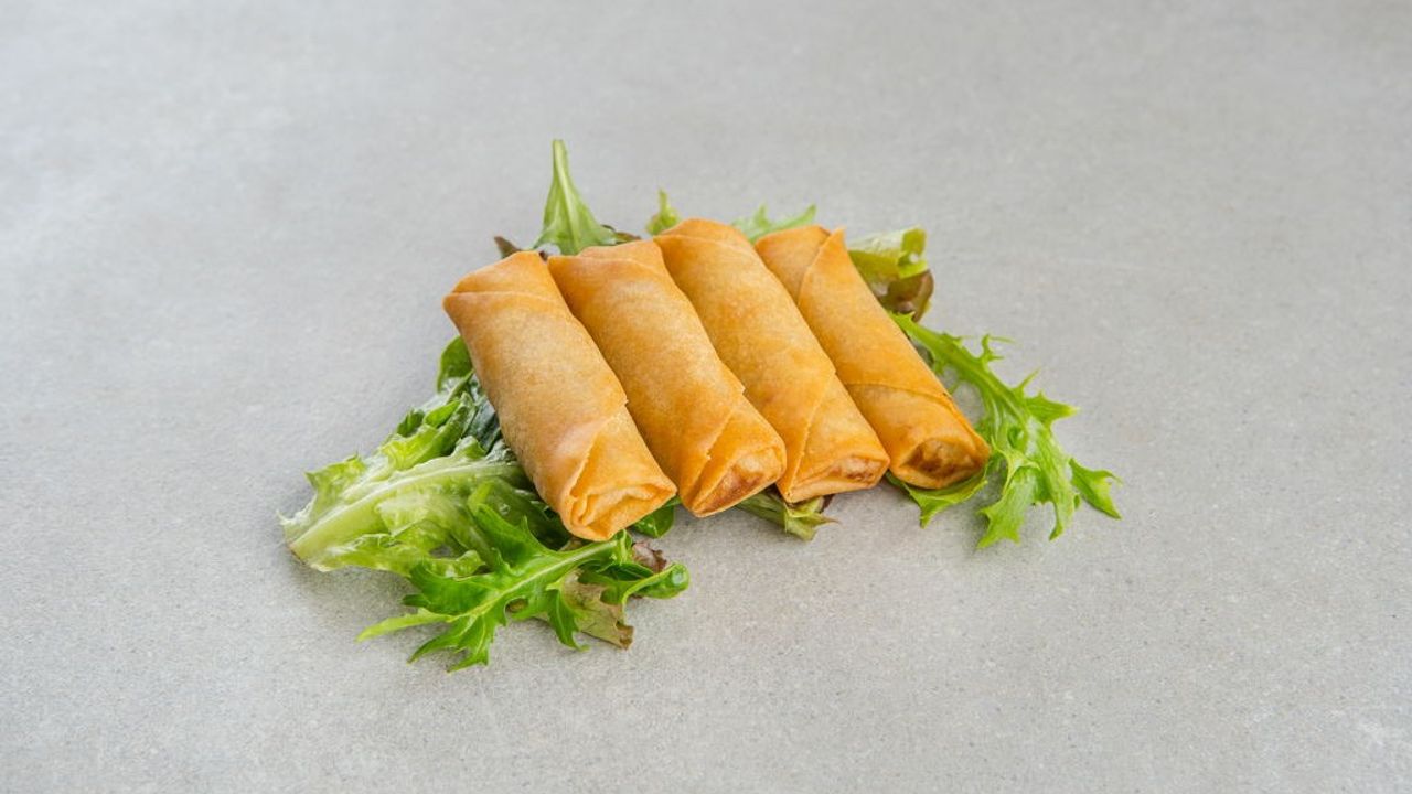 K03. MINI SPRING ROLLS 4PCS