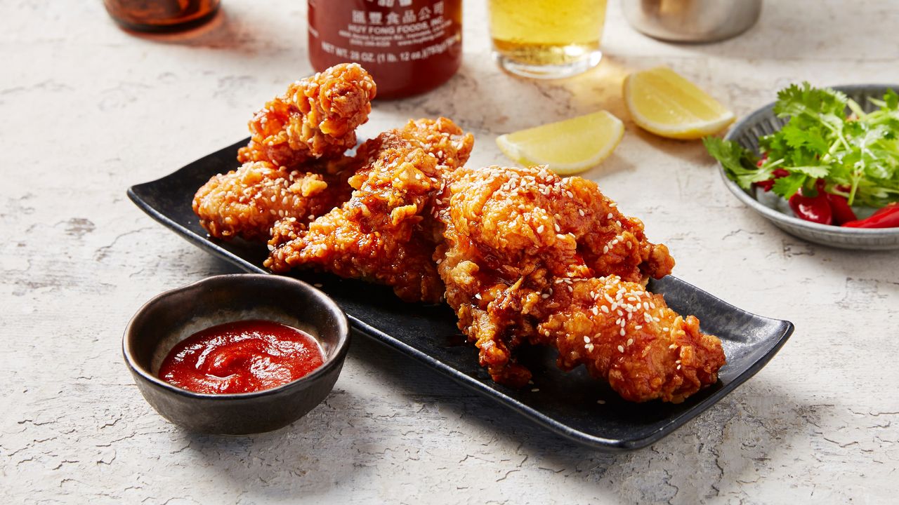 S9. Maple Sriracha Chicken Ribs / Gà Rang Tương Ớt