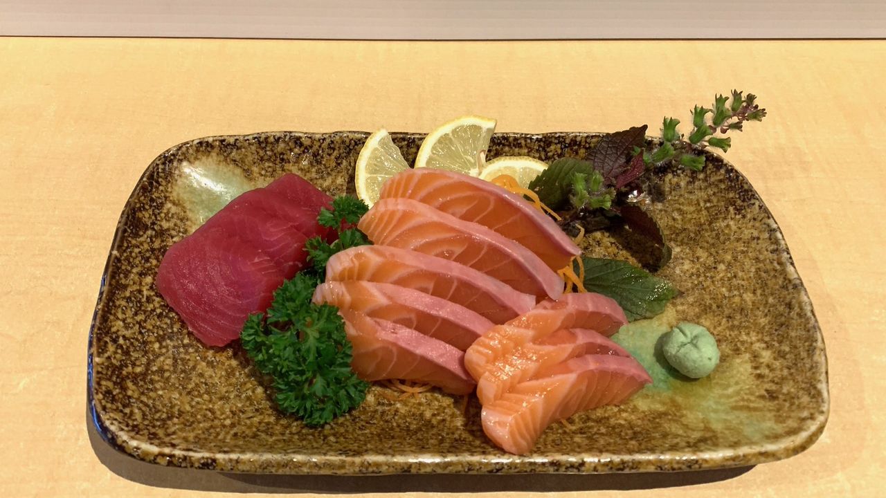 Sashimi 12 pieces