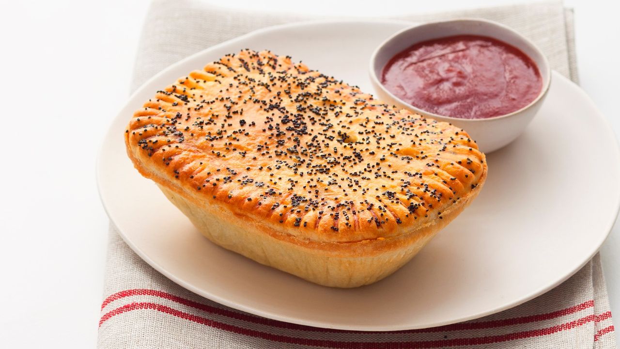 Beef & Mushroom Pie