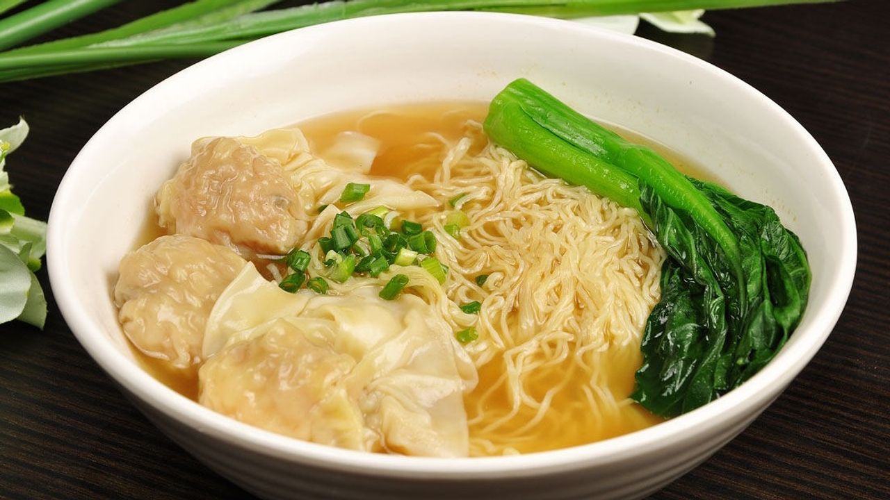 Wonton Noodle Soup